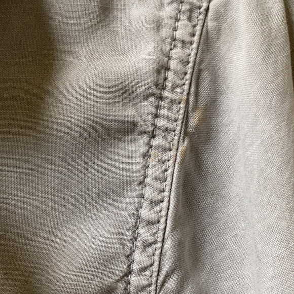 Cloth and stone tencil button down in grey - Picture 5 of 6